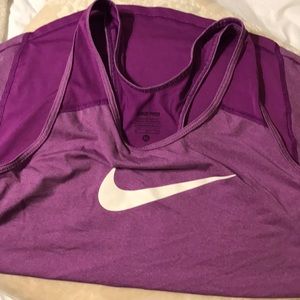 Nike Pro tank